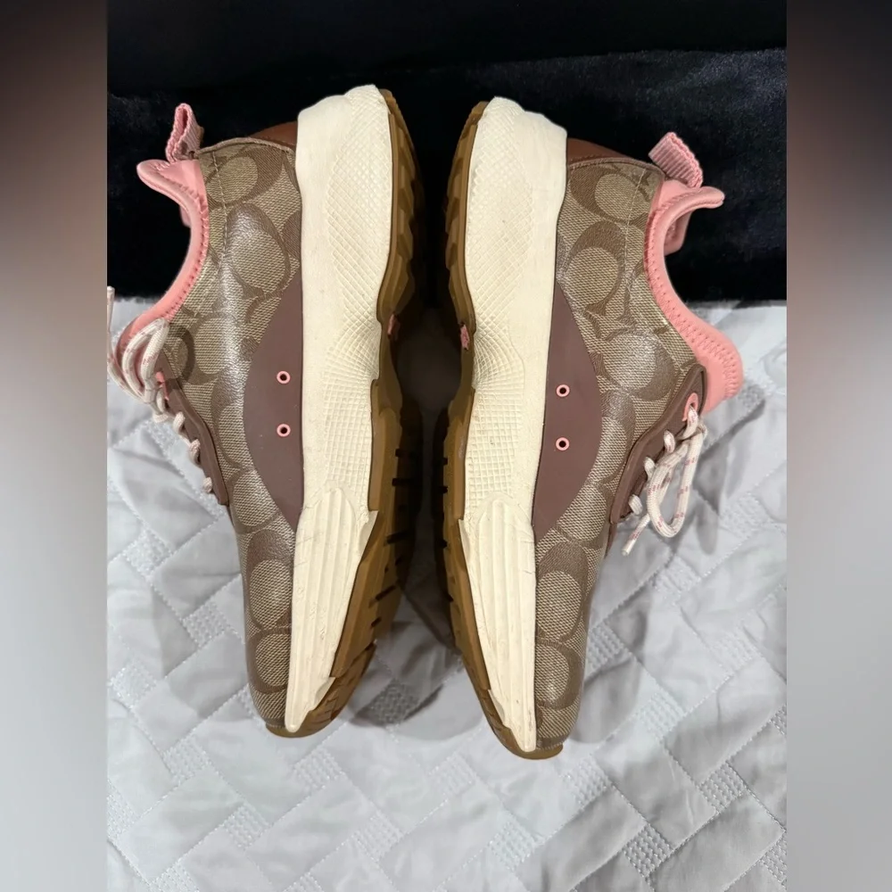 Coach Shoes Womens Logo Sneakers Size 8 B Multicolor Sig Tech Runner - Picture 4 of 11